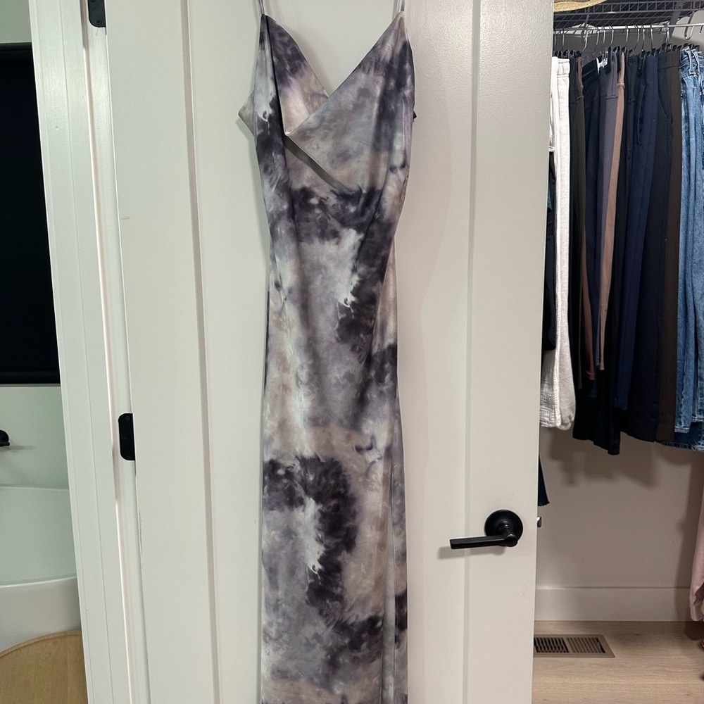 Superdown Black and Gray Tie-Dye Maxi Dress